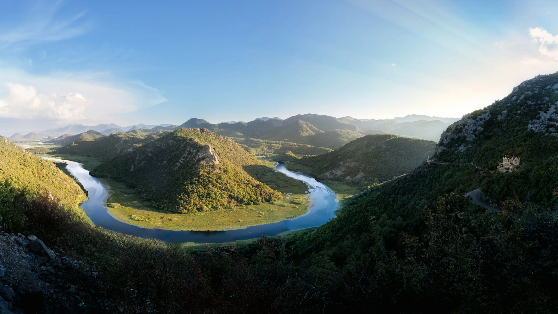 Horseshoe Bend, Skadar Lake